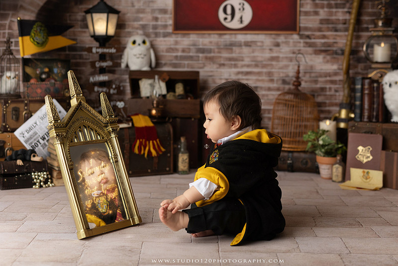 “Harry Potter cake smash first birthday session in Ramona California”
“Wizard themed cake smash photography for baby boy”
“Harry Potter milestone portraits at Studio 120 Photography”
“First birthday cake smash with Harry Potter theme”