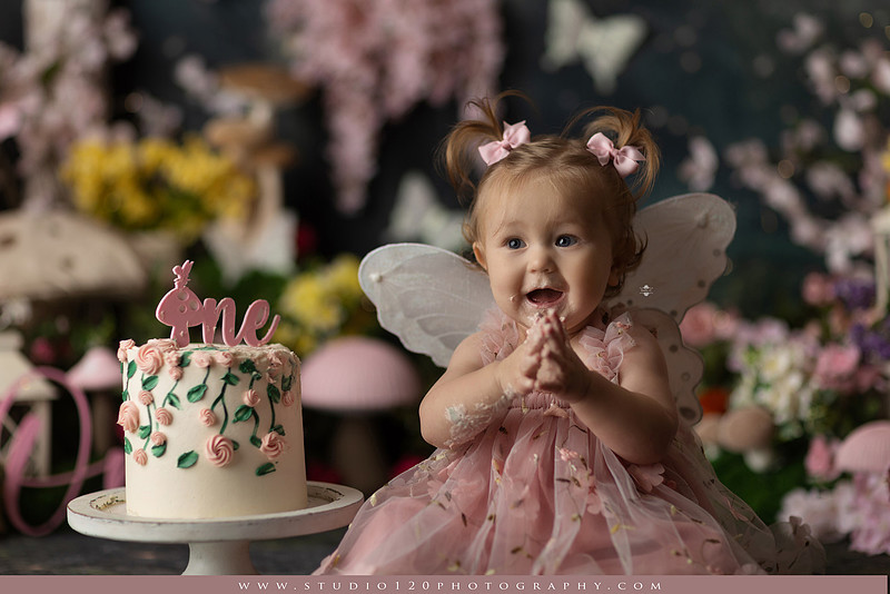 SOTP5449 copyEnchanted woodland fairy cake smash and first birthday milestone portraits at Studio 120 Photography serving Ramona and San Diego, California.