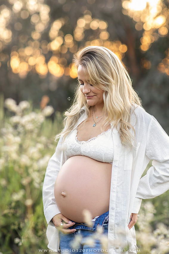 Outdoor maternity photography session in Ramona, CA featuring an expectant mother, father, and young children during golden hour with natural family portraits, pregnancy photos, and scenic Southern California landscapes by Studio 120 Photography.