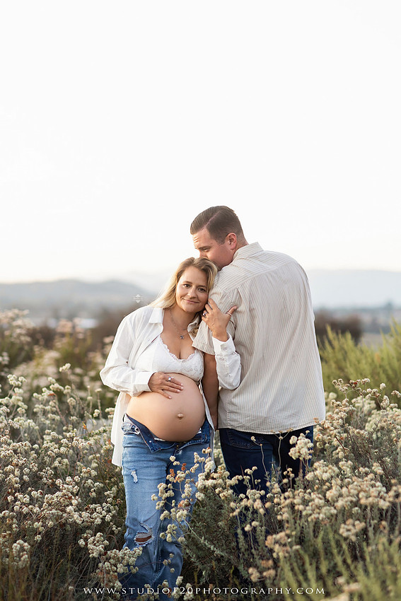 Outdoor maternity photography session in Ramona, CA featuring an expectant mother, father, and young children during golden hour with natural family portraits, pregnancy photos, and scenic Southern California landscapes by Studio 120 Photography.