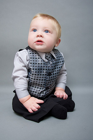 Levi 6 Month 044