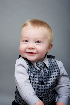 Levi 6 Month 028
