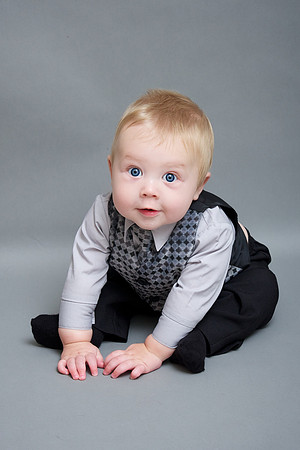 Levi 6 Month 019