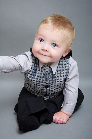 Levi 6 Month 025