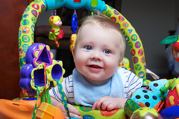 Levi 5 Month 077